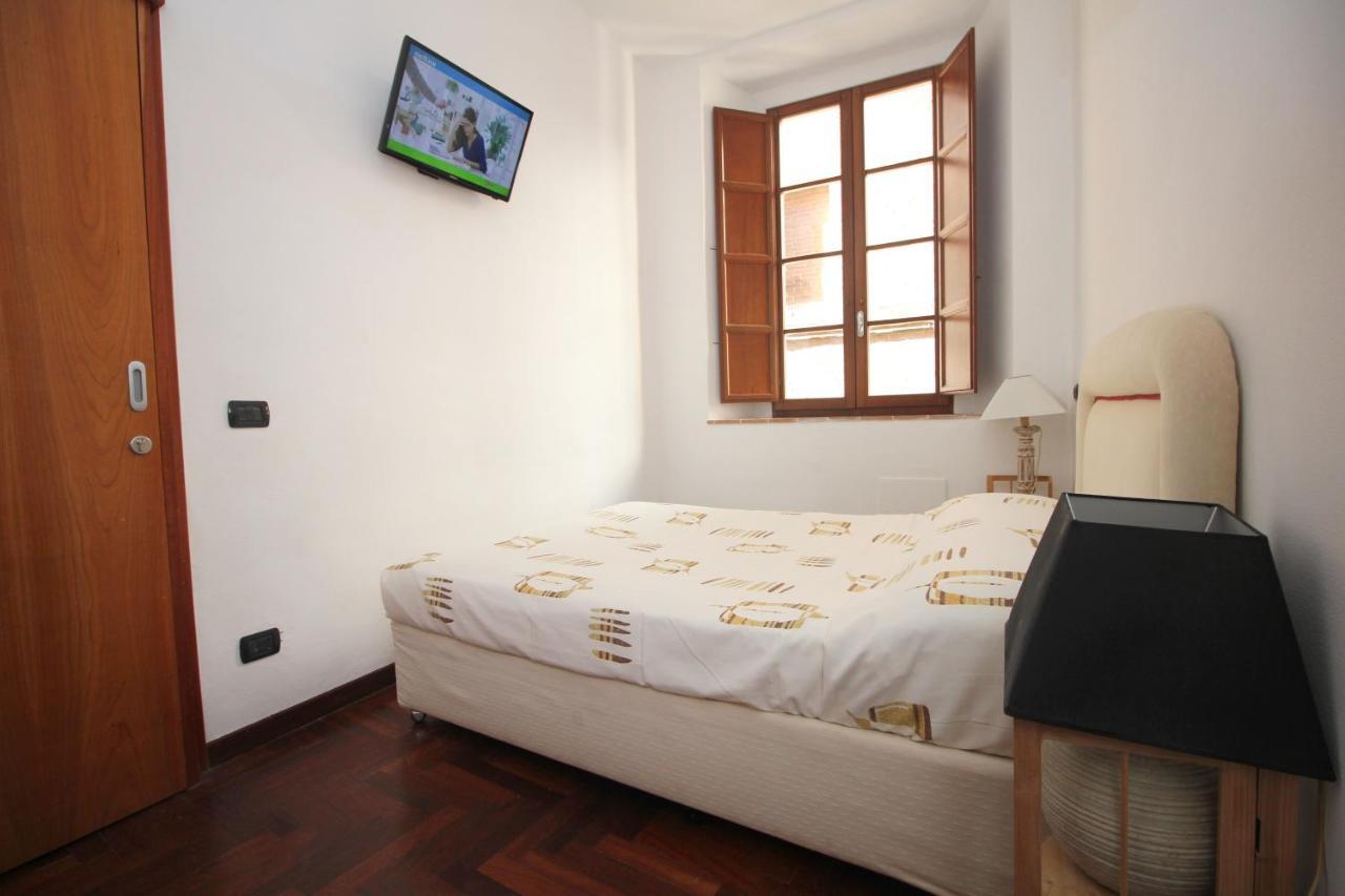 Logge Del Papa Apartment Σιένα Εξωτερικό φωτογραφία