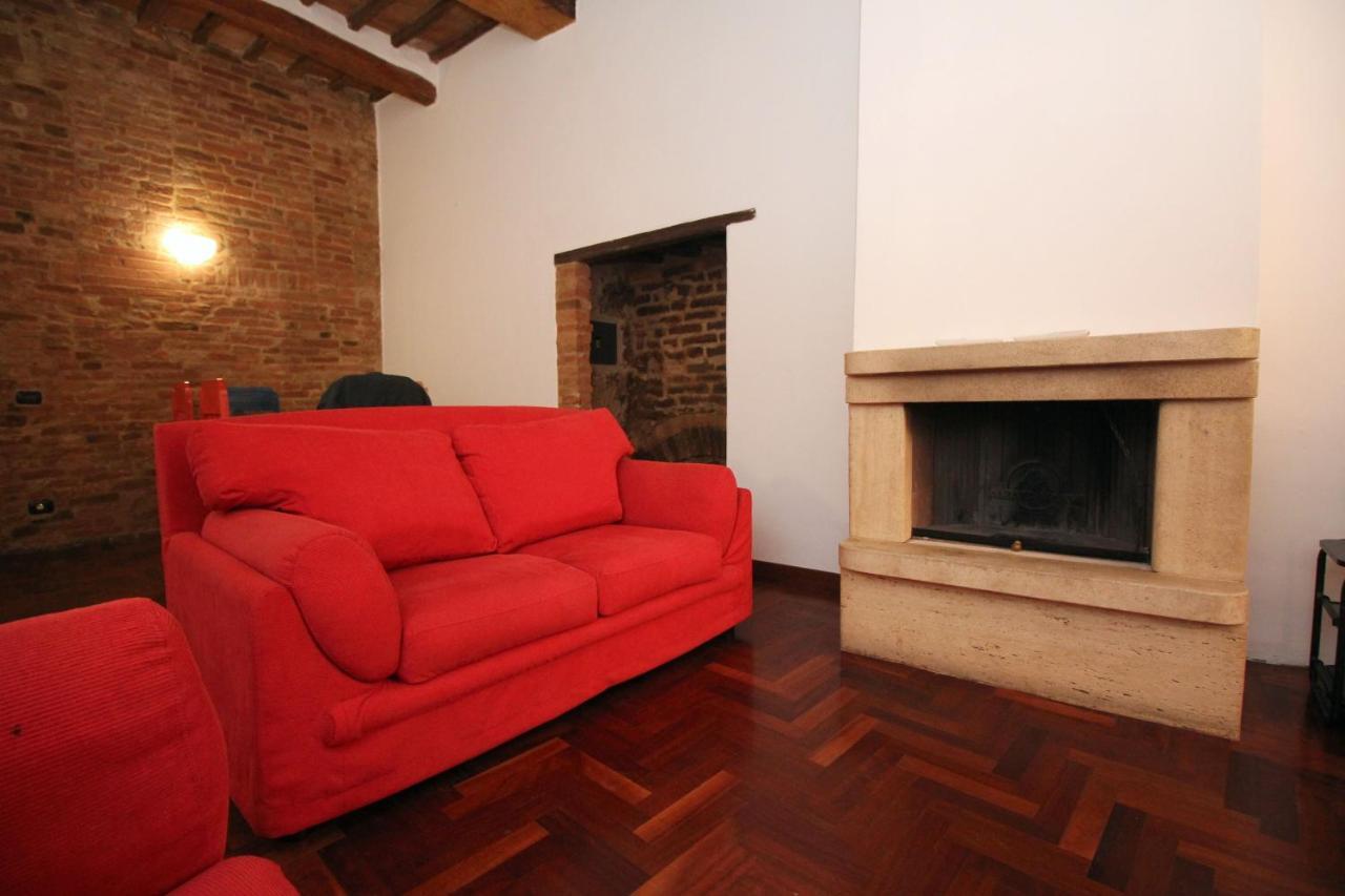 Logge Del Papa Apartment Σιένα Εξωτερικό φωτογραφία